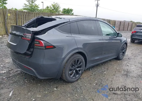 2022 Tesla Model X Dual Motor All-Wheel Drive/Plaid Tri Motor All-Wheel Drive z USA, uszkodzony, nr VIN 7SAXCDE51NF337869